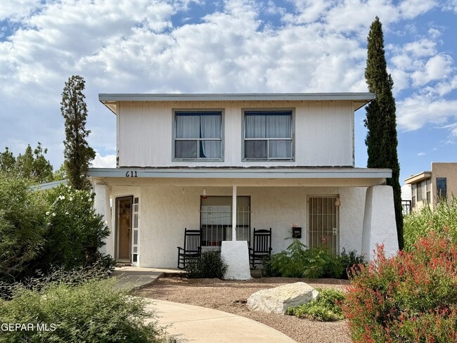 Building Photo - 611 New York Ave