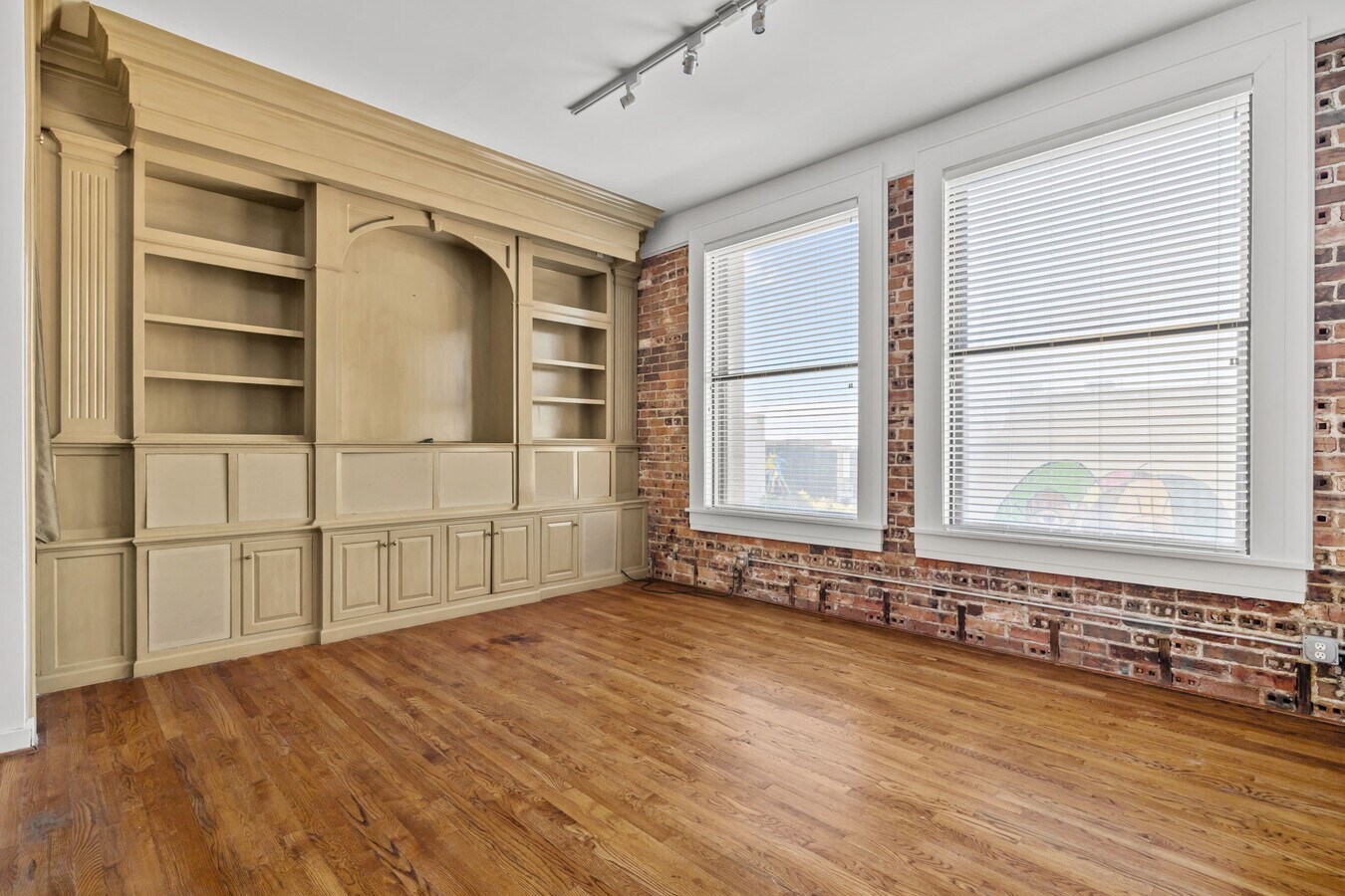 Photo - 915 Franklin St Unit 7F