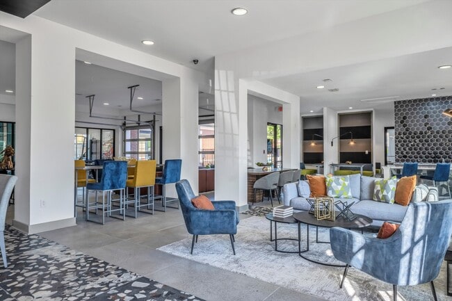 Rendezvous Apartments - Edmond, OK | ForRent.com