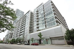 Building Photo - 1620 S Michigan Ave Unit 323 Rental
