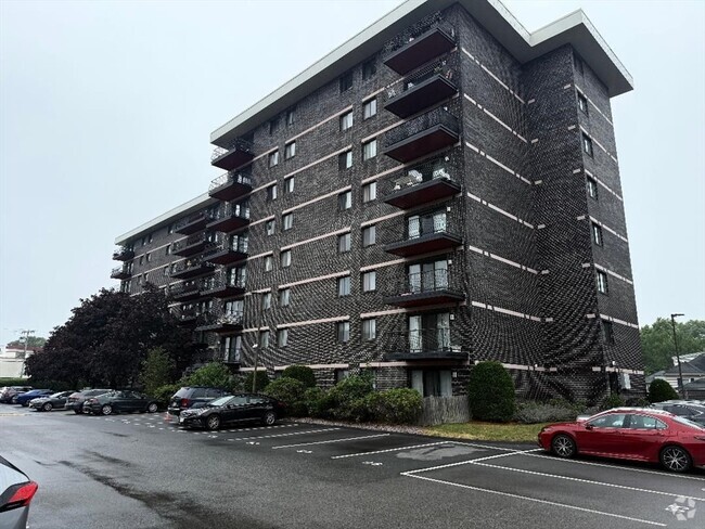 Building Photo - 500 Washington St Unit 710 Rental