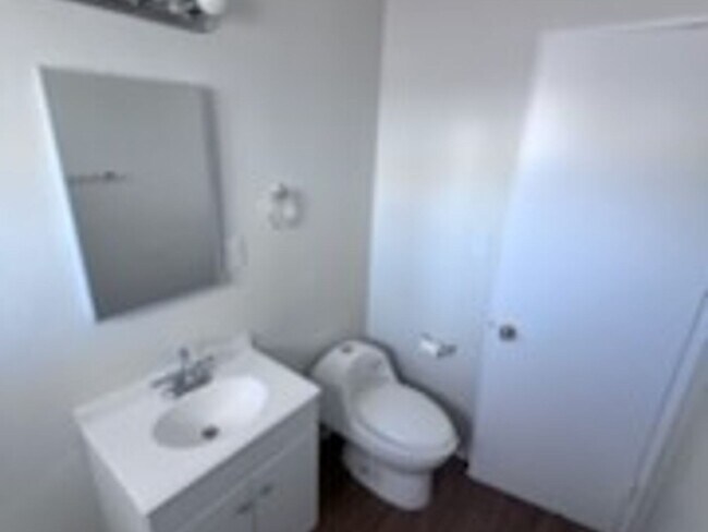 Photo - Berendo Trio Apartments