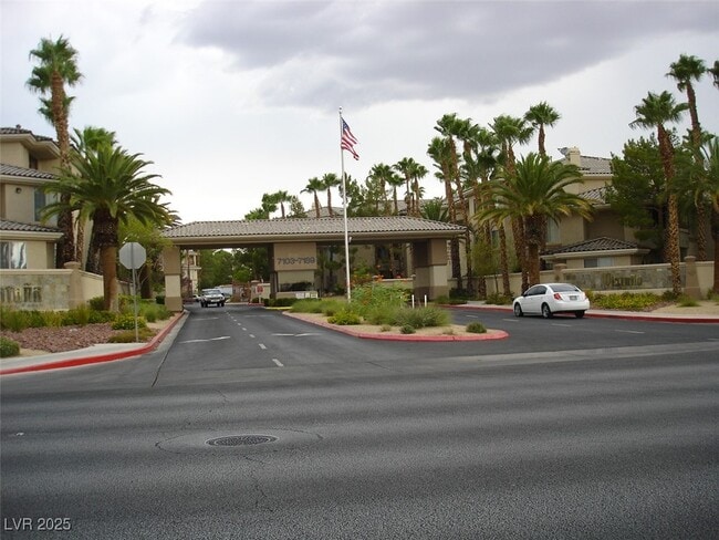 Building Photo - 7139 S Durango Dr Unit 305 Rental