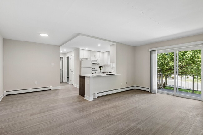 Spruce Court Apartments