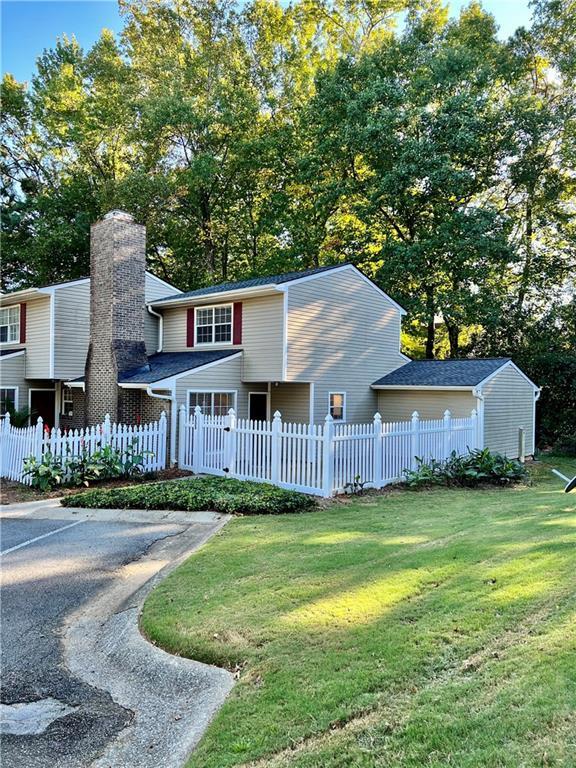 Photo - 555 Picketts Bend Ct Townhome