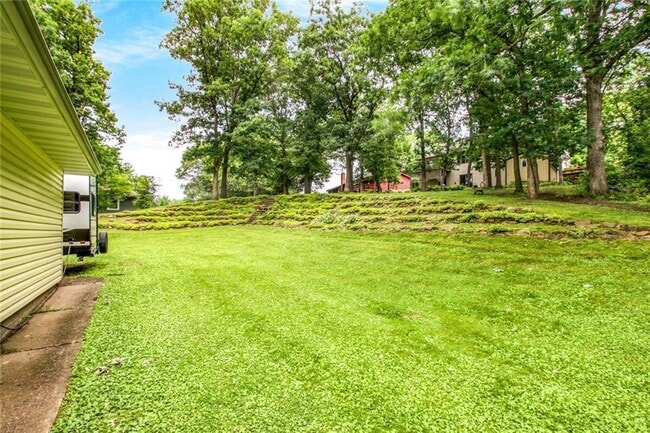 Photo - Large 4 Bedroom, 2 Bathroom Home in Altoona, WI - Available June 1st!