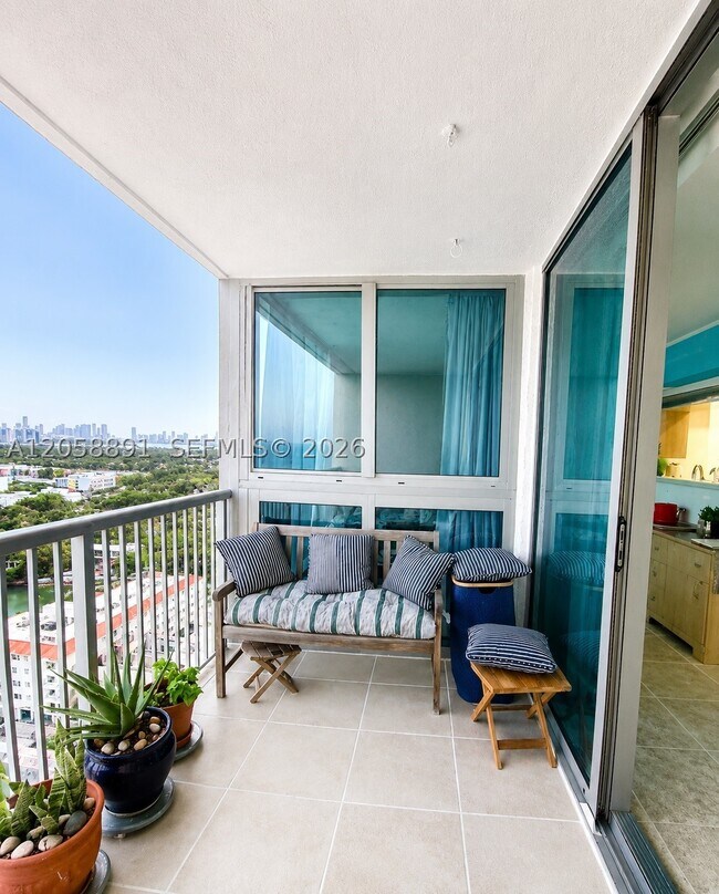 Photo - 2655 Collins 2306 Unit 2306