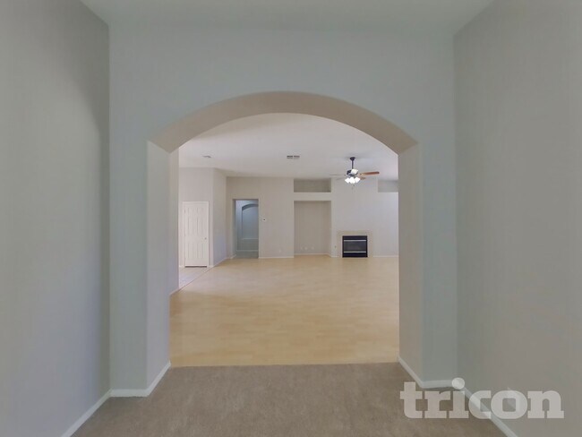 Photo - 1736 W Gentle Brook St