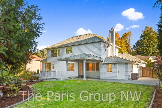 Photo - Extraordinary 3463sf Newcastle Home * Amazing Outdoor Spaces * A/C