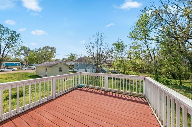 Photo - 704 W Johnson St