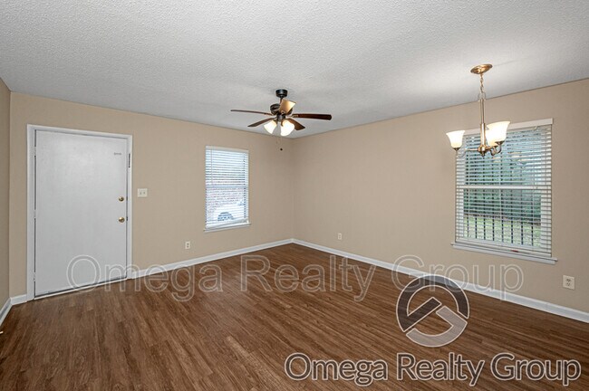 Photo - 1936 2nd St NE Unit Apt 1