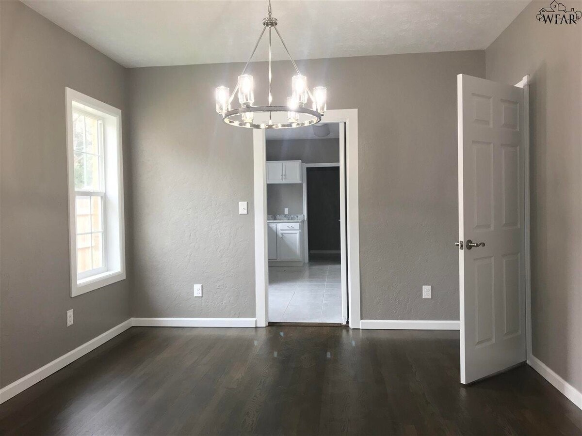 Photo - 2014 Victory Ave House