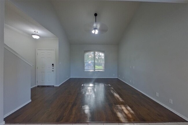 240 Dragon Ridge Rd