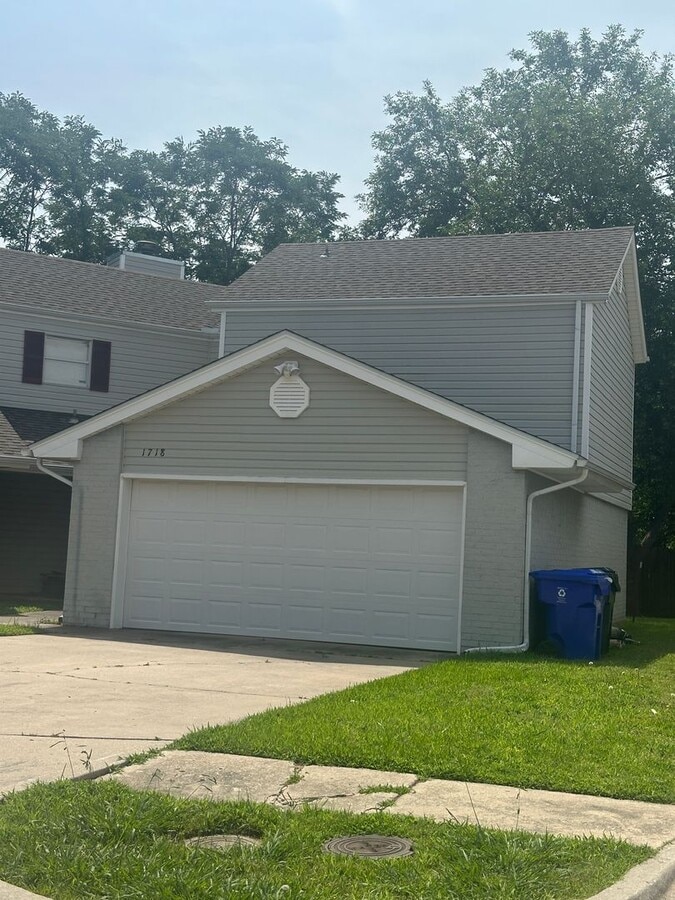 Photo - 1718 Jennifer Cir Apartment Unit 1718