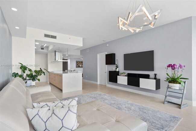 Photo - 17111 Biscayne Blvd Unit 806