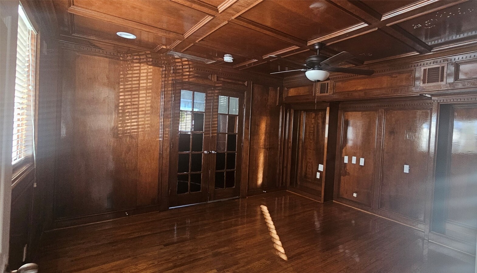 Photo - 1602 Chapman St