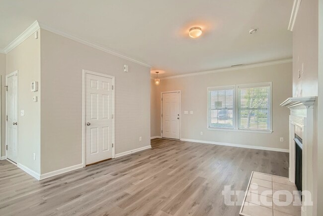 Photo - 657 Shellbark Dr