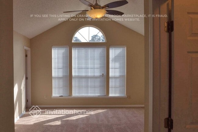 Photo - 1972 Harbor Island Dr