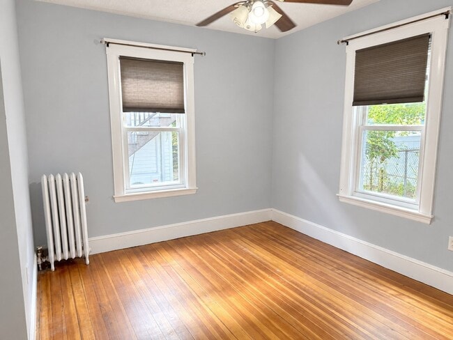 23 Oakland St Unit 23