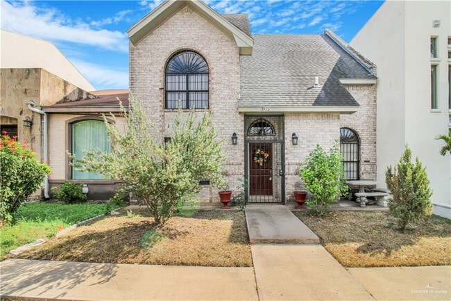 Building Photo - 21 S Casa Linda St