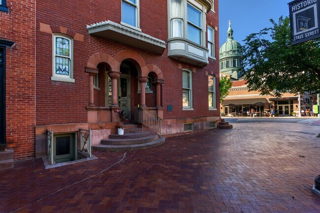 Photo - 132 State St Unidad Apt 1