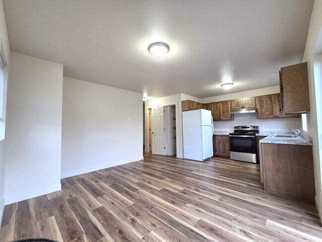 Photo - 1759 W Kagy Blvd