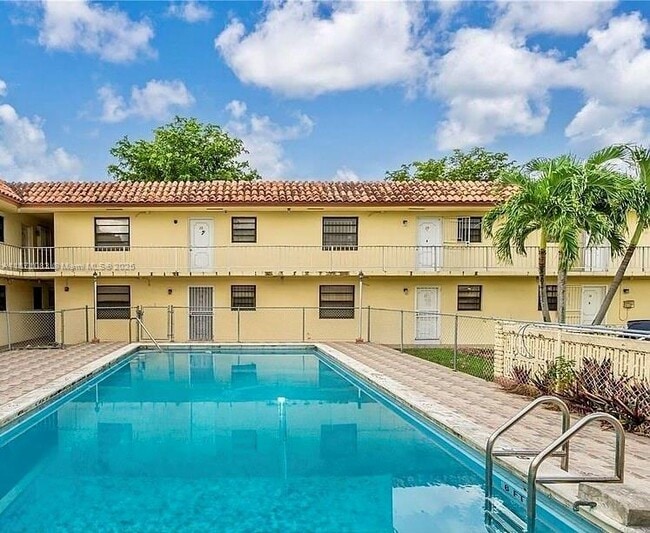 Photo - 8701 SW 12th St Condo Unit 25