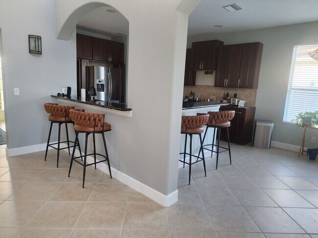 Photo - NORTH PORT - Rare Waterfront 4 bedroom poo...
