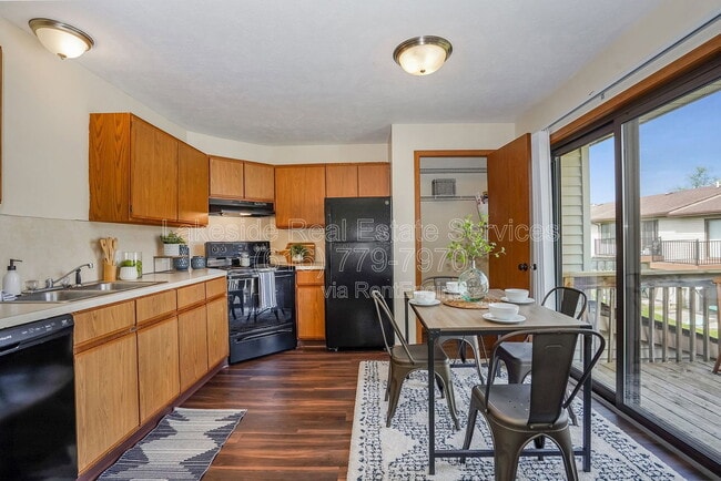 Photo - 3404 Wallace Ct SW Unit 3