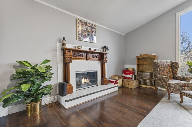 Photo - 752 Raygene Way