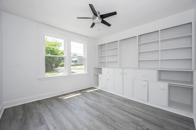 108 E Daniels St Unit 1