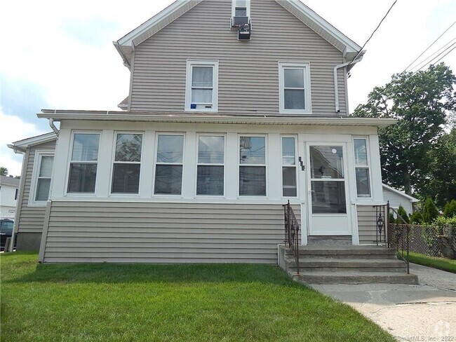 Building Photo - 508 Naugatuck Ave Unit L Rental