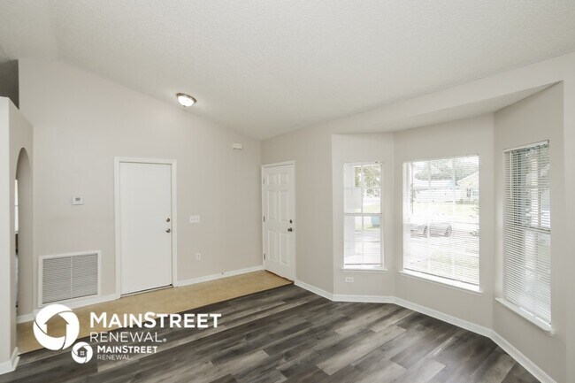 Photo - 933 Carver Rd SE Casa