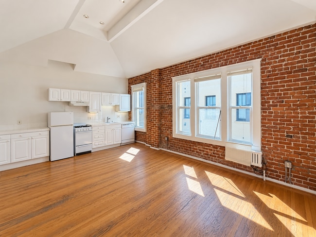 Building Photo - 980 Bush St Unit 507