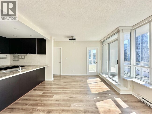 821 Cambie St. Unit 707