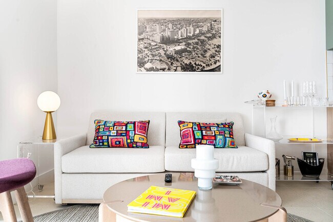 Photo - 159 NE 6th St Unidad ID1241883P