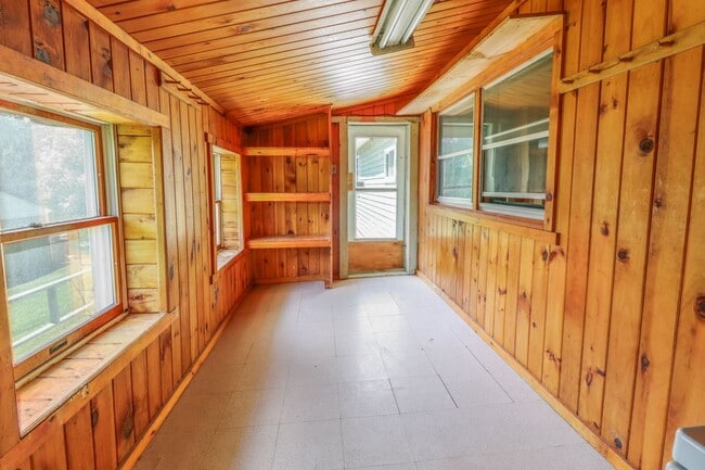 86 Carpenter Rd