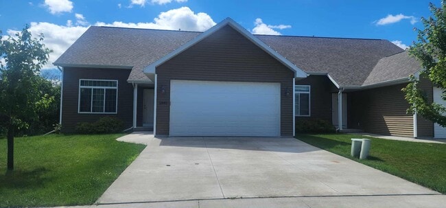 Building Photo - 1340 Moon Ridge Ct Rental