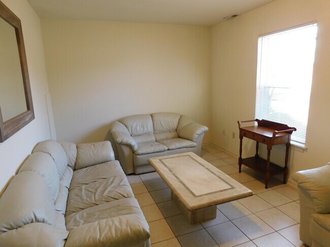 Photo - 1500 Iris Drive- UNIT C