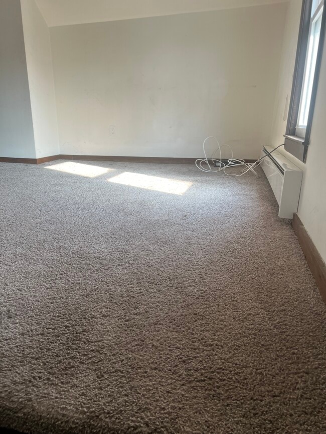 Photo - 8 Fox Ter Unit Apartment 3