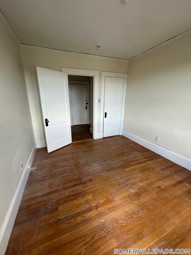 Building Photo - 155 Summer St Rental