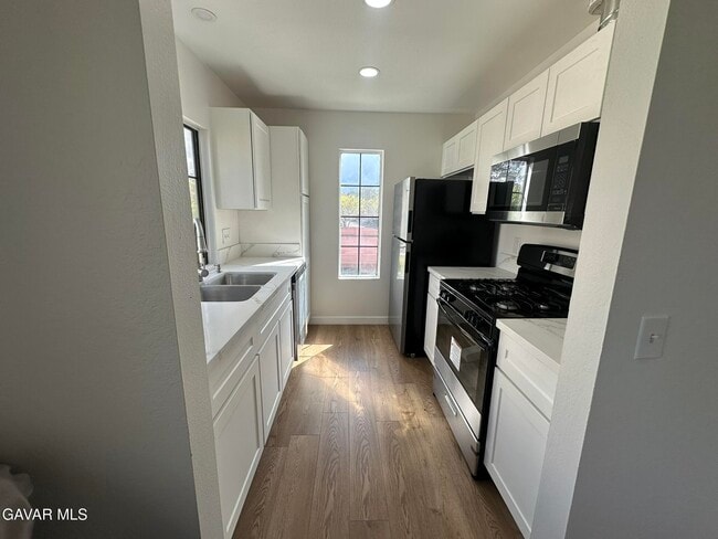 Photo - 2554 Olive Dr Unit Apt 34