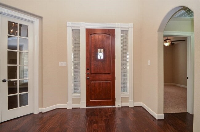 Photo - 510 McAllister Ave