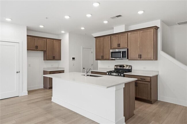 Photo - 187 Redbud Rd