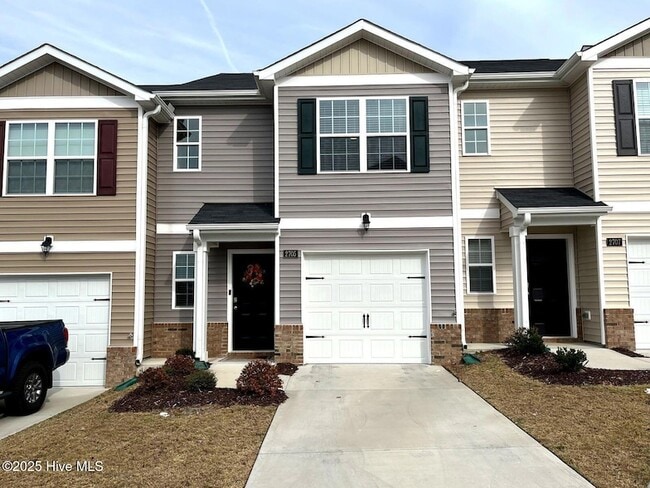 Building Photo - 2705 Gracie Ln