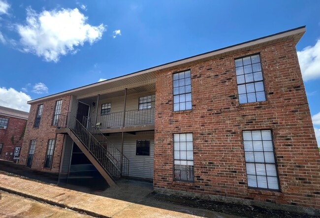 103 Berlin St