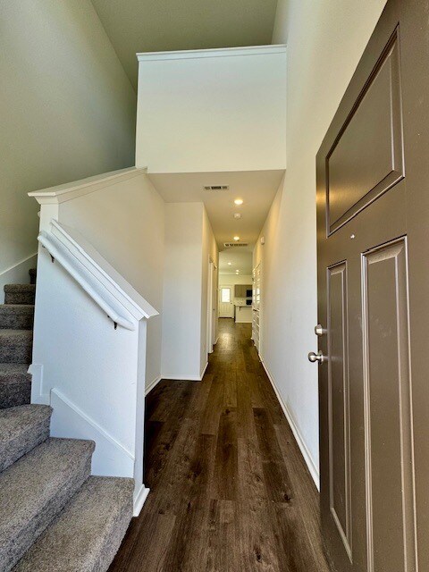 Photo - 6805 SW Dignity Ave