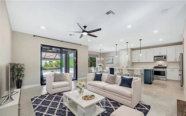 Photo - 7265 Wilton Dr N