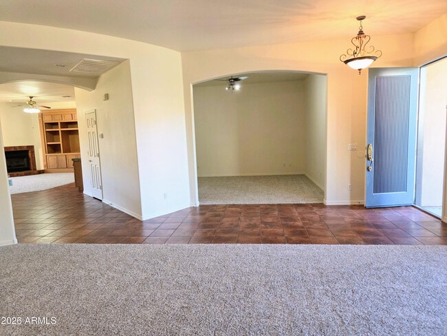 Photo - 1021 W Horseshoe Ave