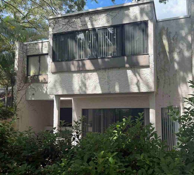 Photo - 4205 Fairway Cir Unit 4205